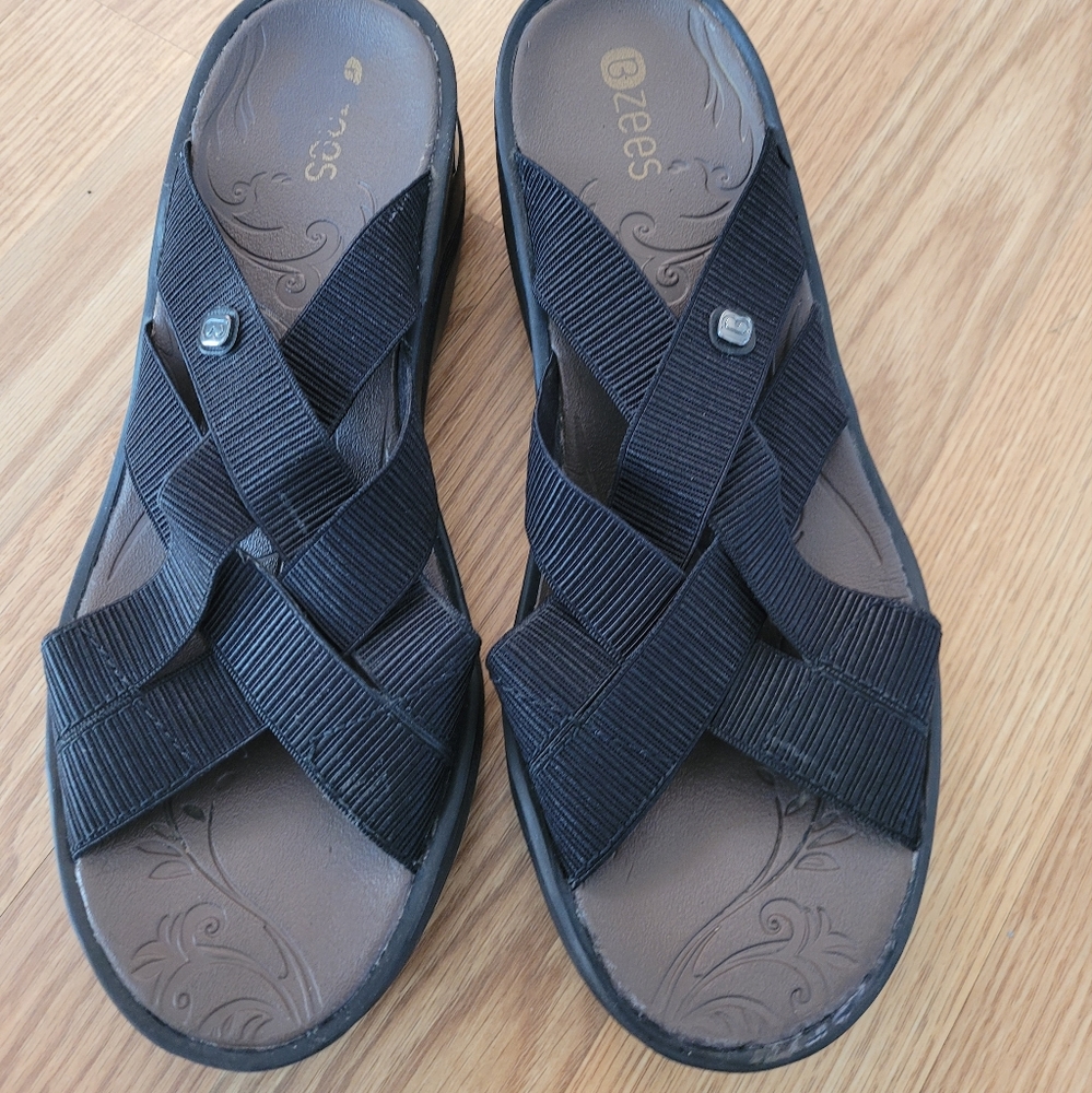 BZees sandals